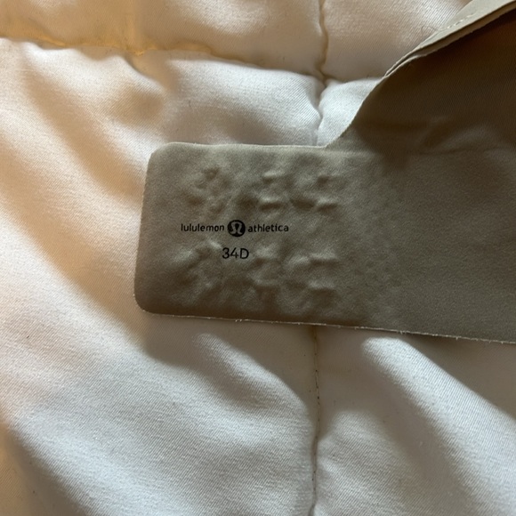 Lululemon Beige no lining bra - Picture 4 of 4